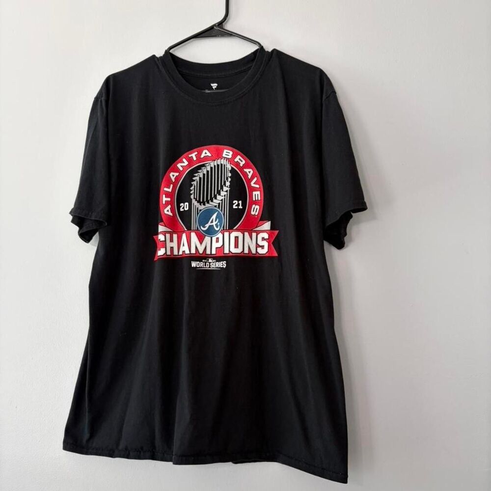 Majestic-athletic Men's Black T-shirt